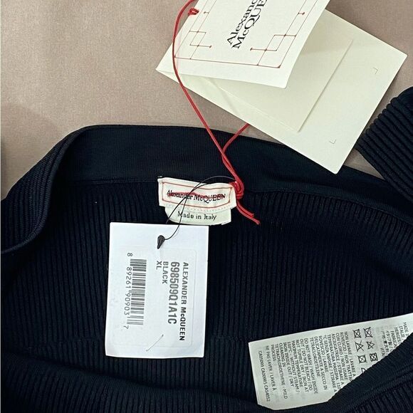 Alexander McQueen Off-The-Shoulder Crop Top size XL - Picture 10 of 12